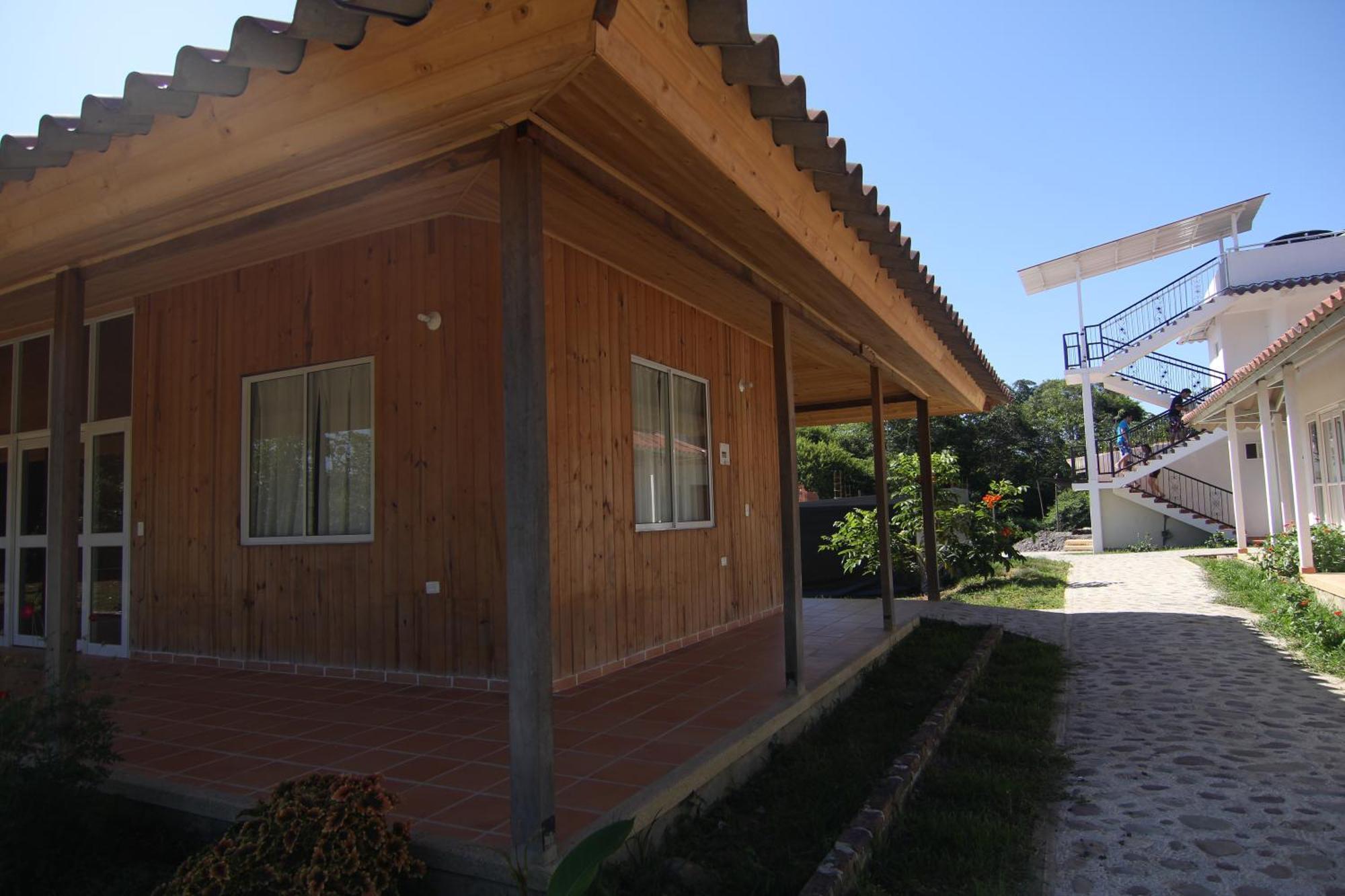 Campestre Mastranto 3* Granja Campo Alegre